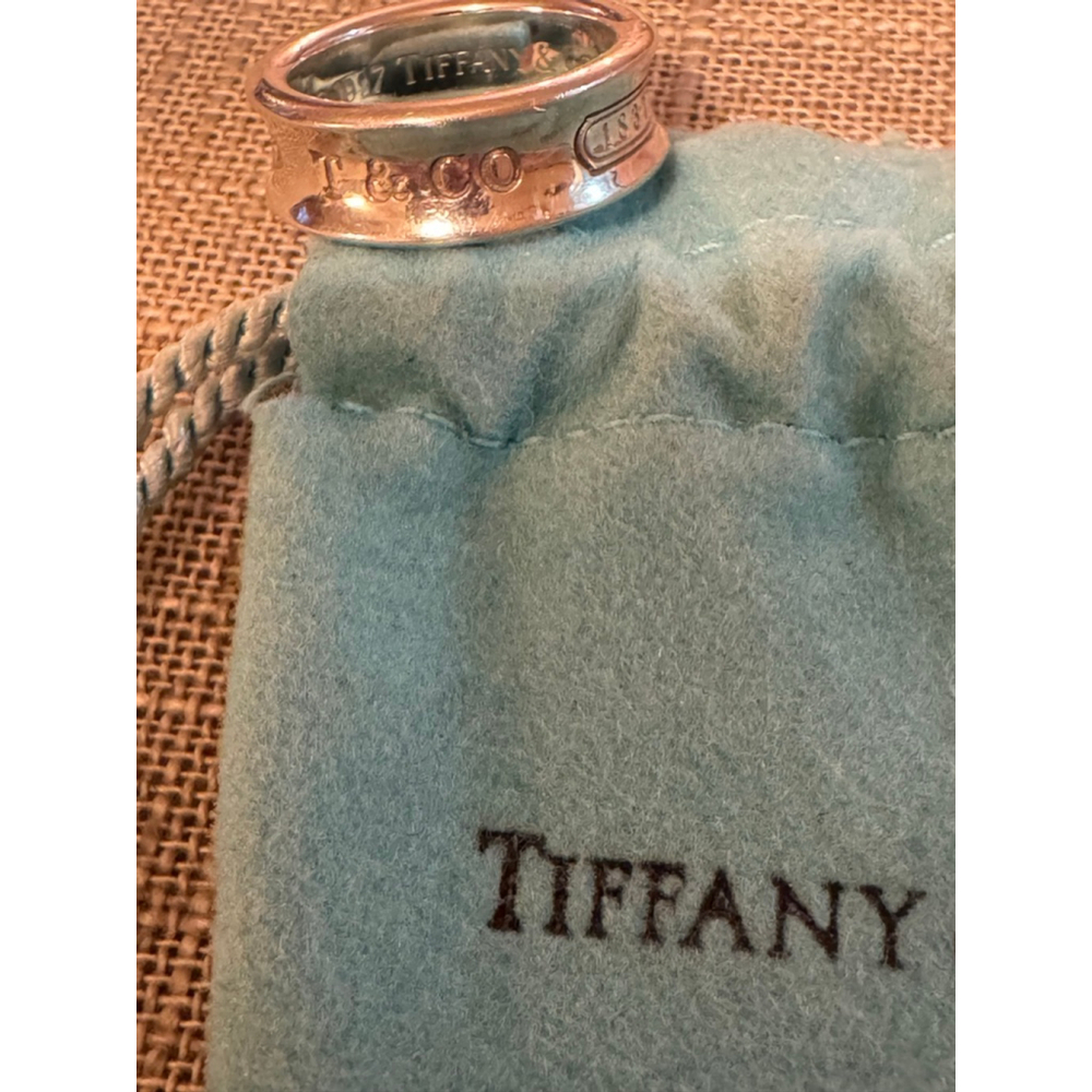 Authentic Tiffany & Co. Silver Band Ring 4.75 - Picture 6 of 7